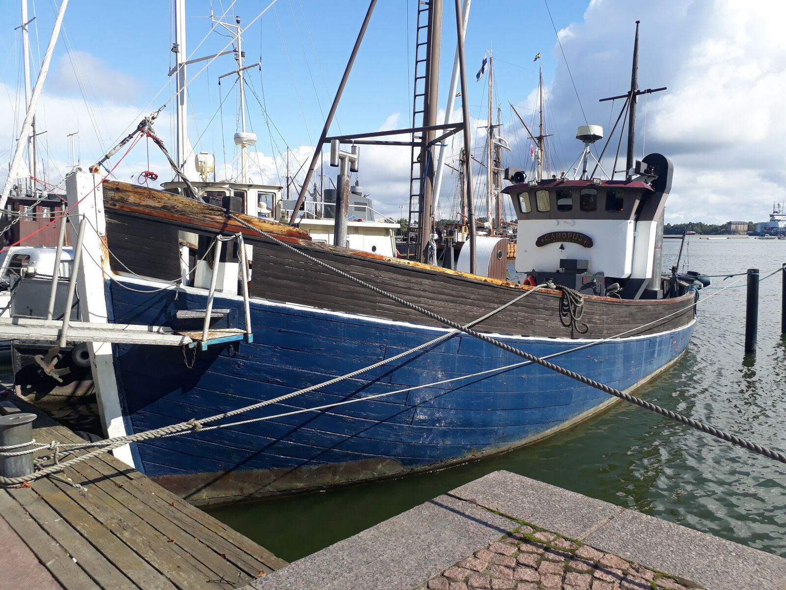 Samsung Galaxy A3(2017) sample photo. Sea, boat, ship photography