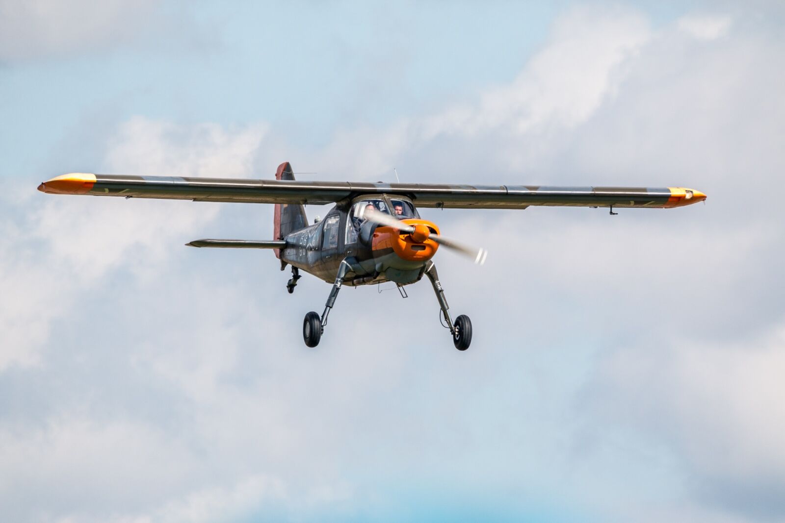 150-600mm F5-6.3 DG OS HSM | Contemporary 015 sample photo. Dornier do 27, aircraft, flying photography