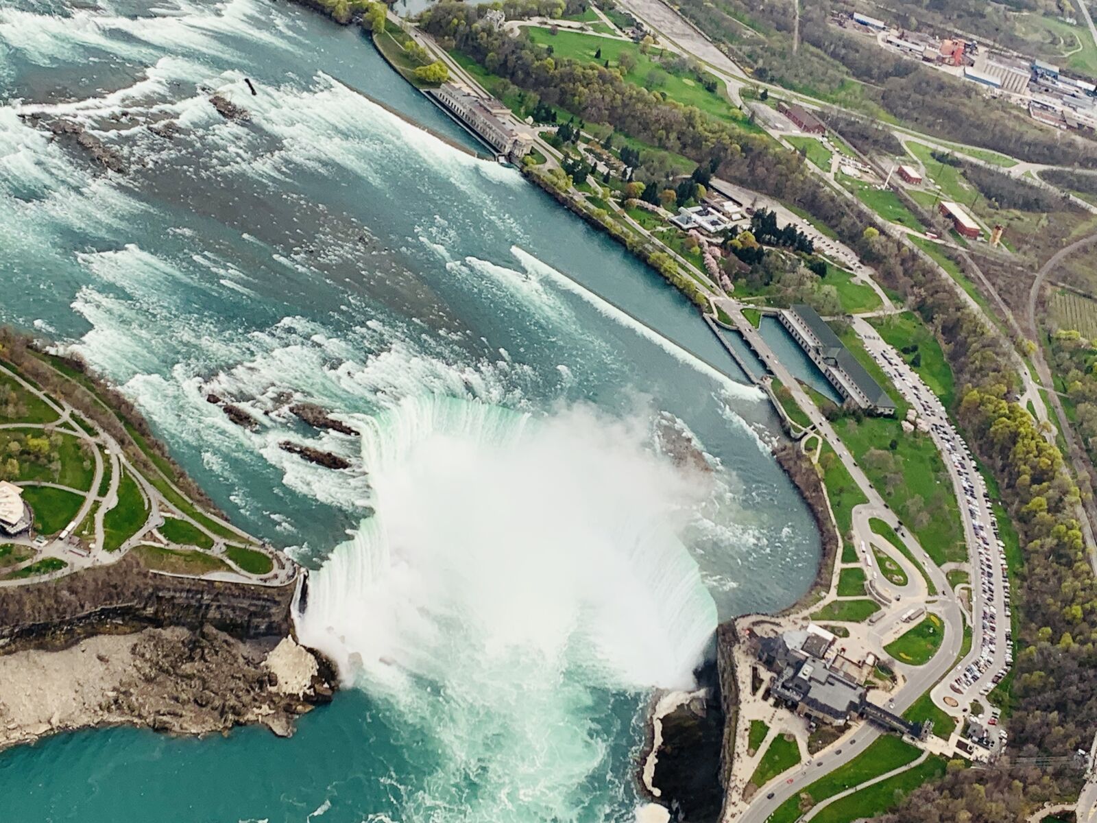 Apple iPhone XR sample photo. Niagara falls, helicopter, canada photography