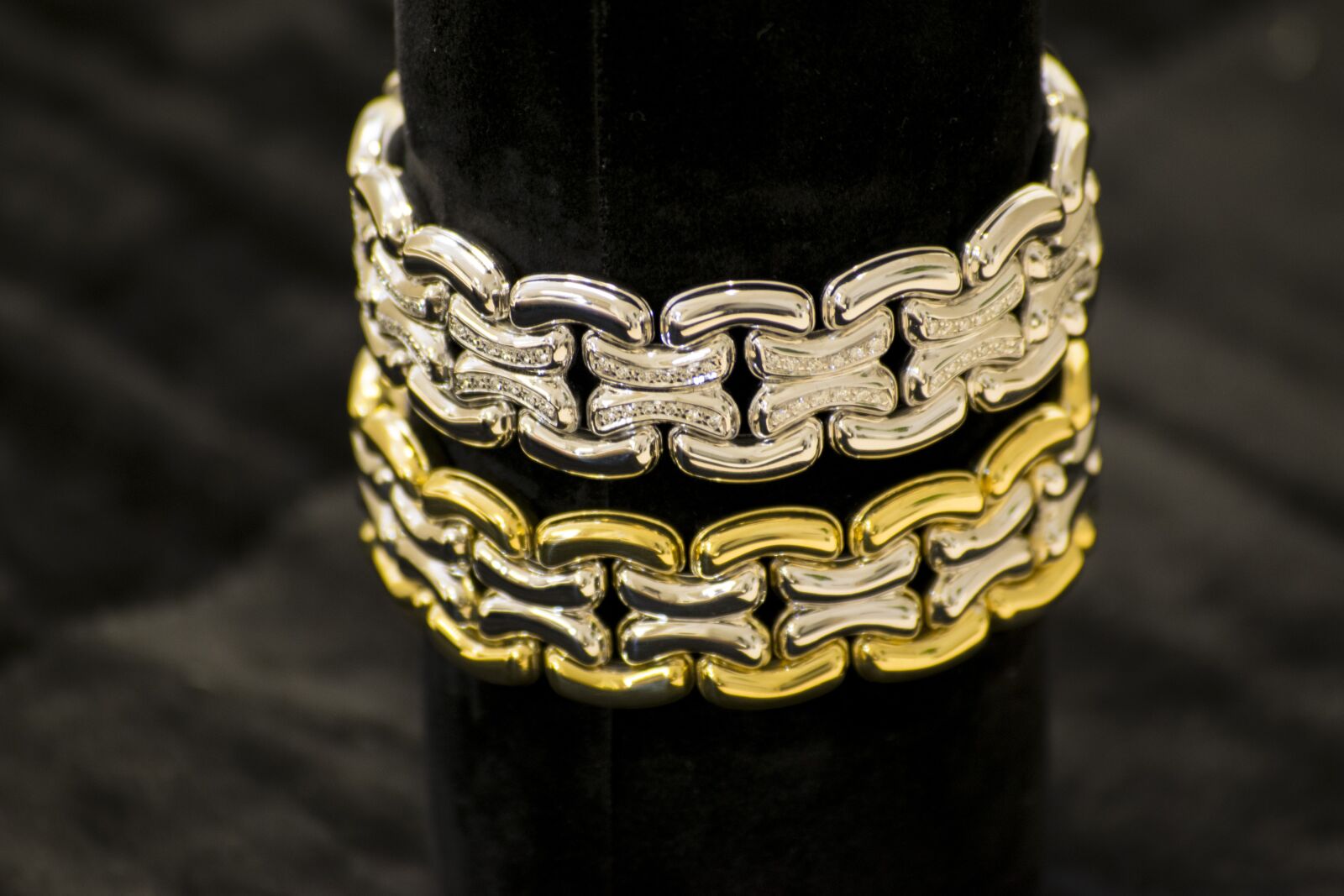 Nikon D5300 sample photo. Gold best, gold, business photography