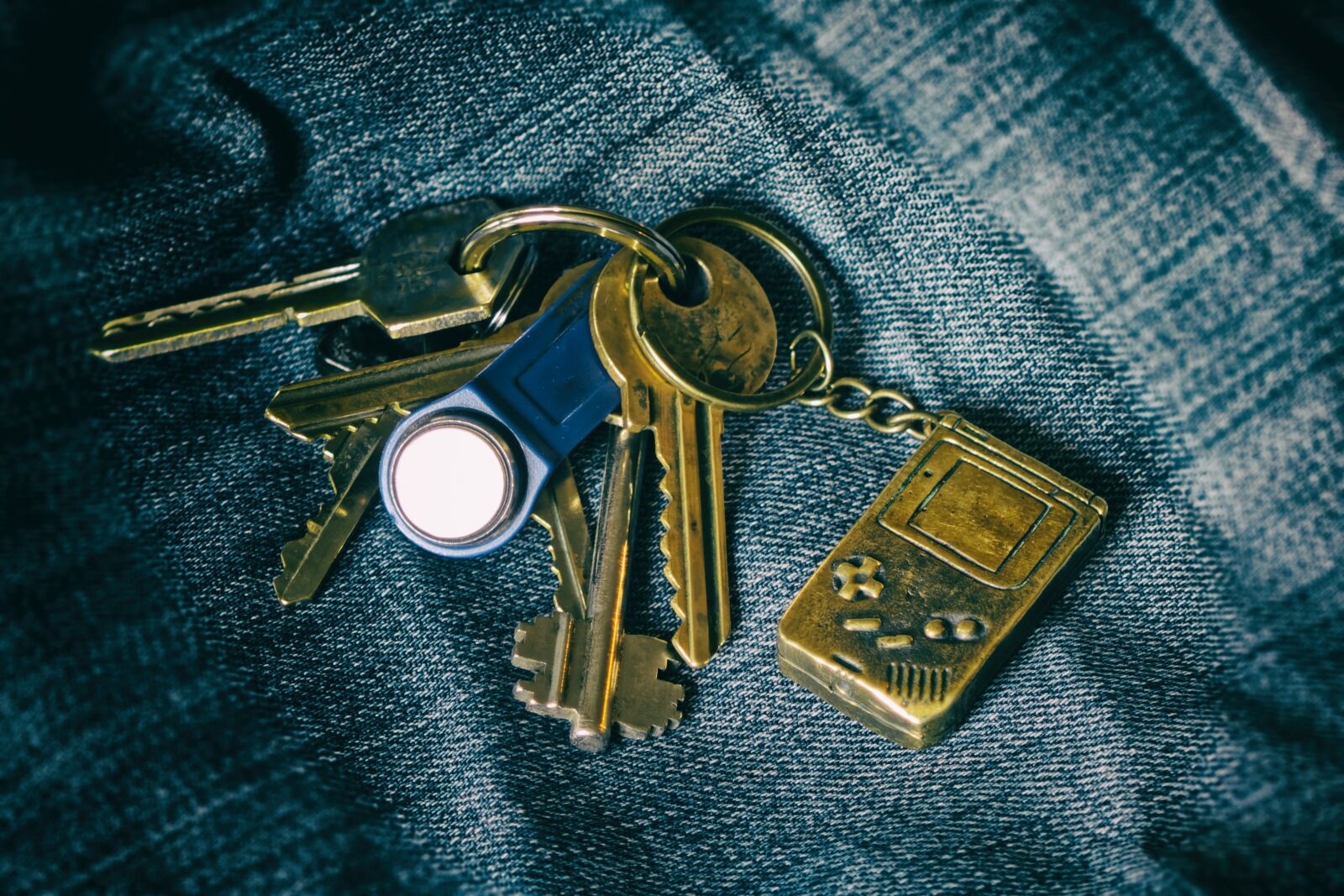 Canon EOS 500D (EOS Rebel T1i / EOS Kiss X3) sample photo. Keychain, keys, bundle photography