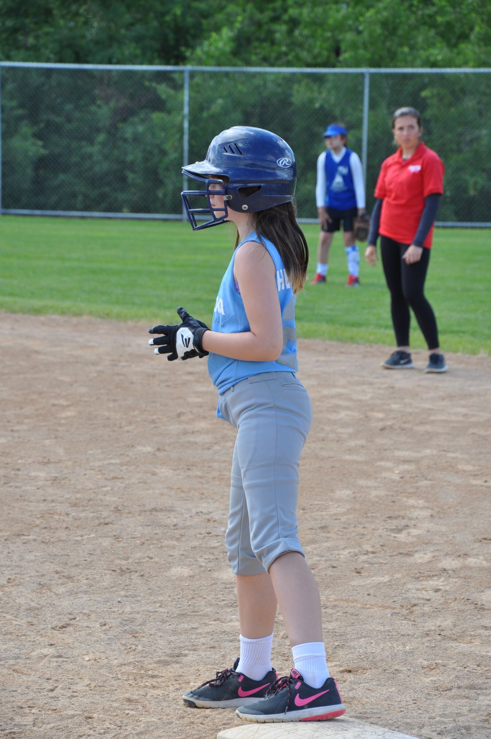 Nikon D90 sample photo. Softball, girls, slow pitch photography