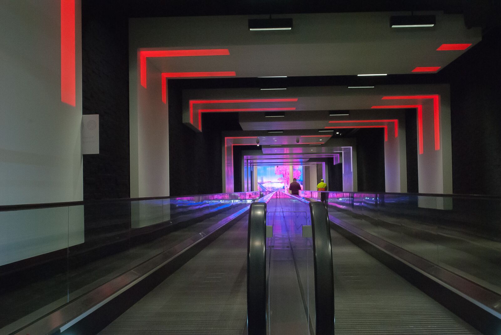 Nikon D3000 sample photo. Escalator, underground, building photography