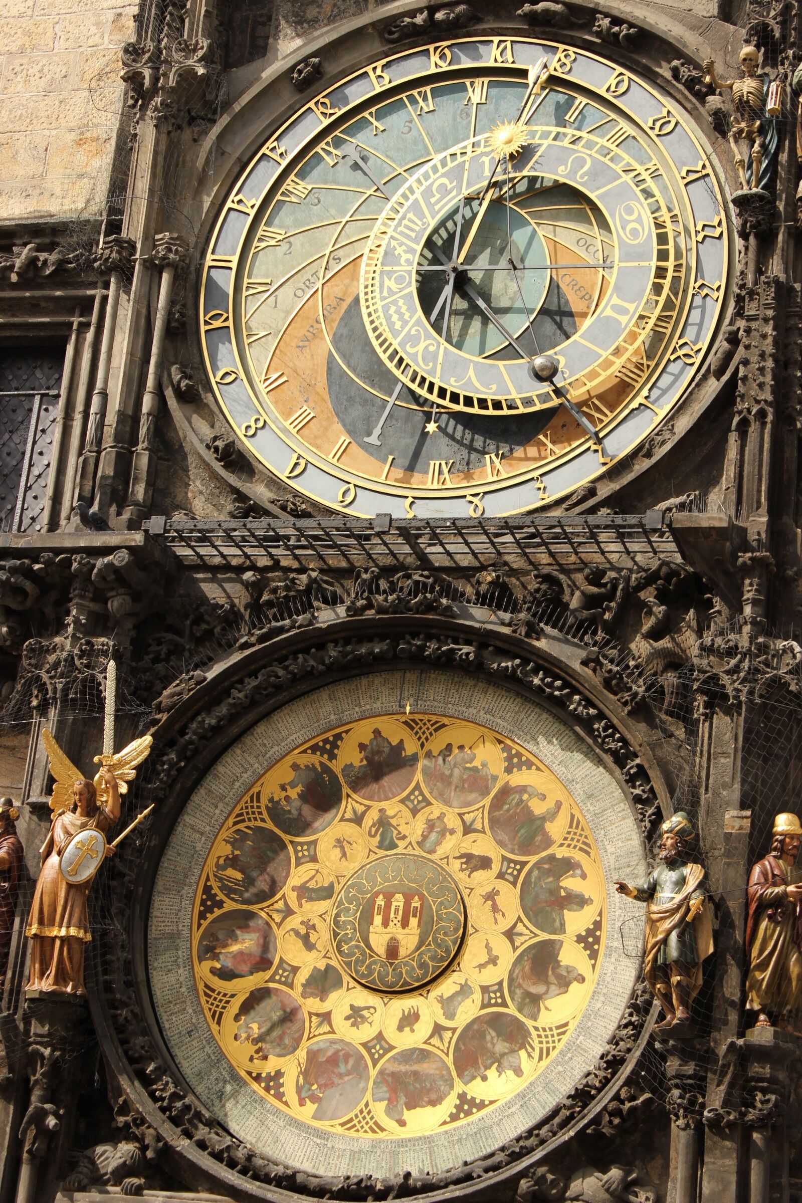 Canon EOS 600D (Rebel EOS T3i / EOS Kiss X5) sample photo. Prague, clock, tower photography