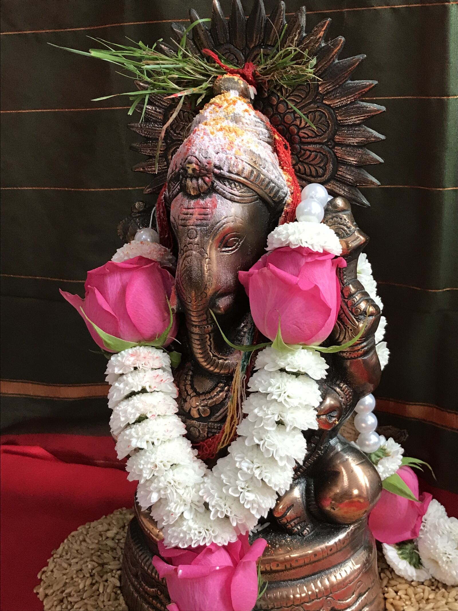 Apple iPhone 7 sample photo. Ganesha, ganpati, hinduism photography