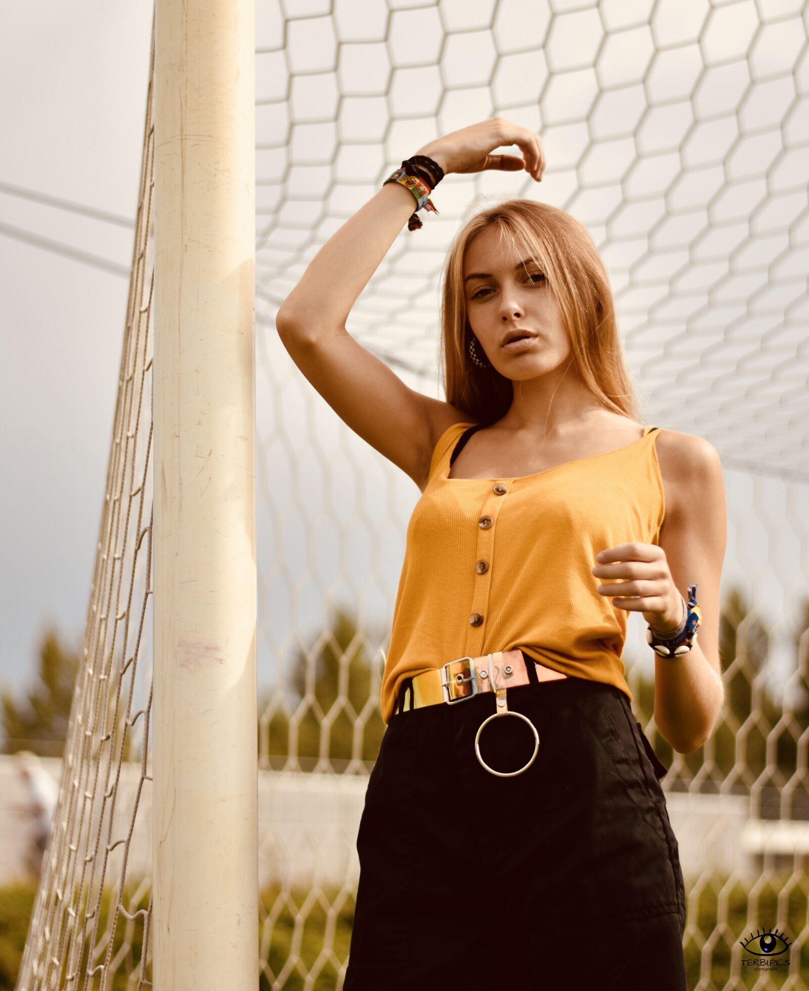 Nikon D7200 sample photo. Portrait, football, woman photography
