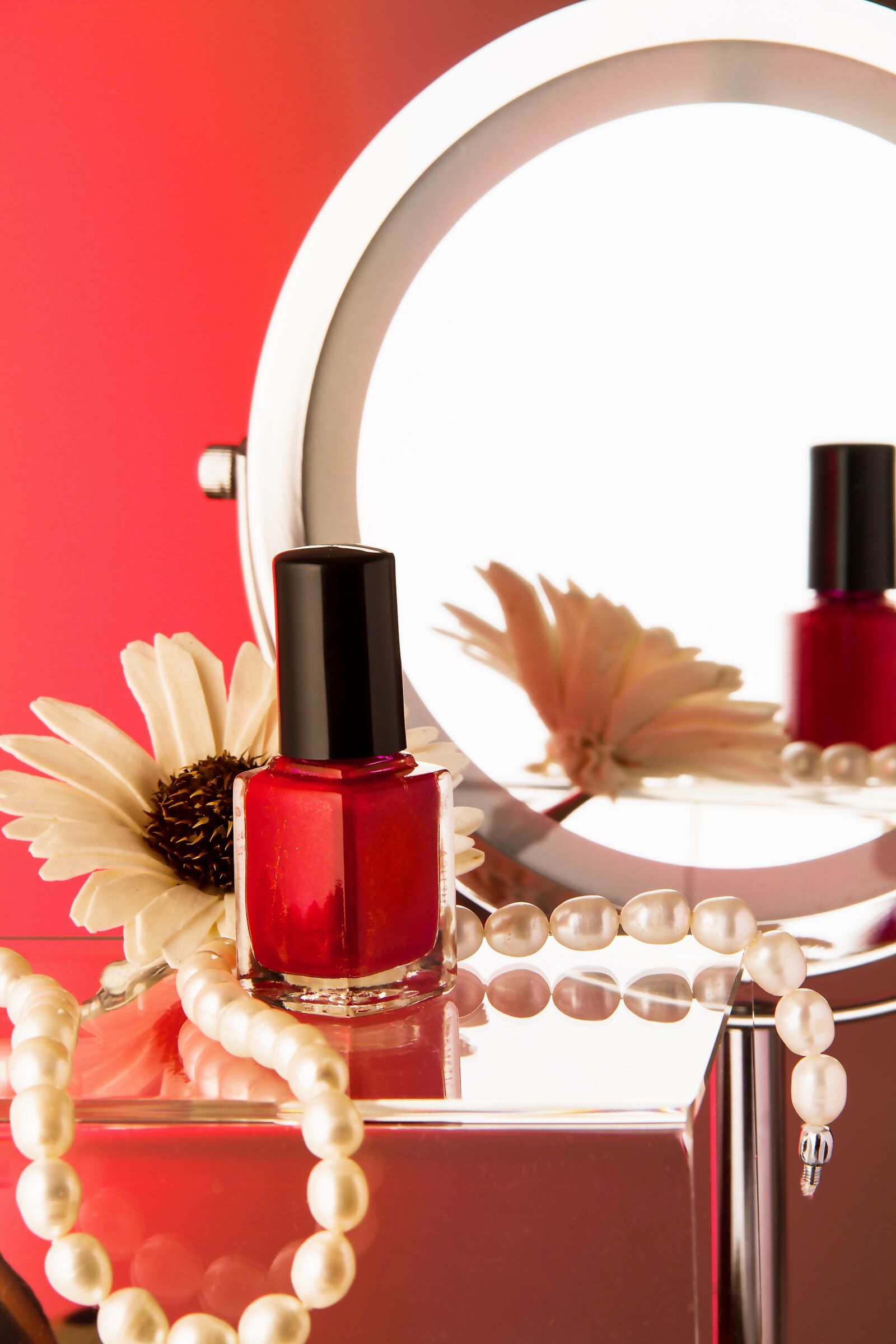 Canon EOS 7D sample photo. Nail varnish, beauty, pearl photography