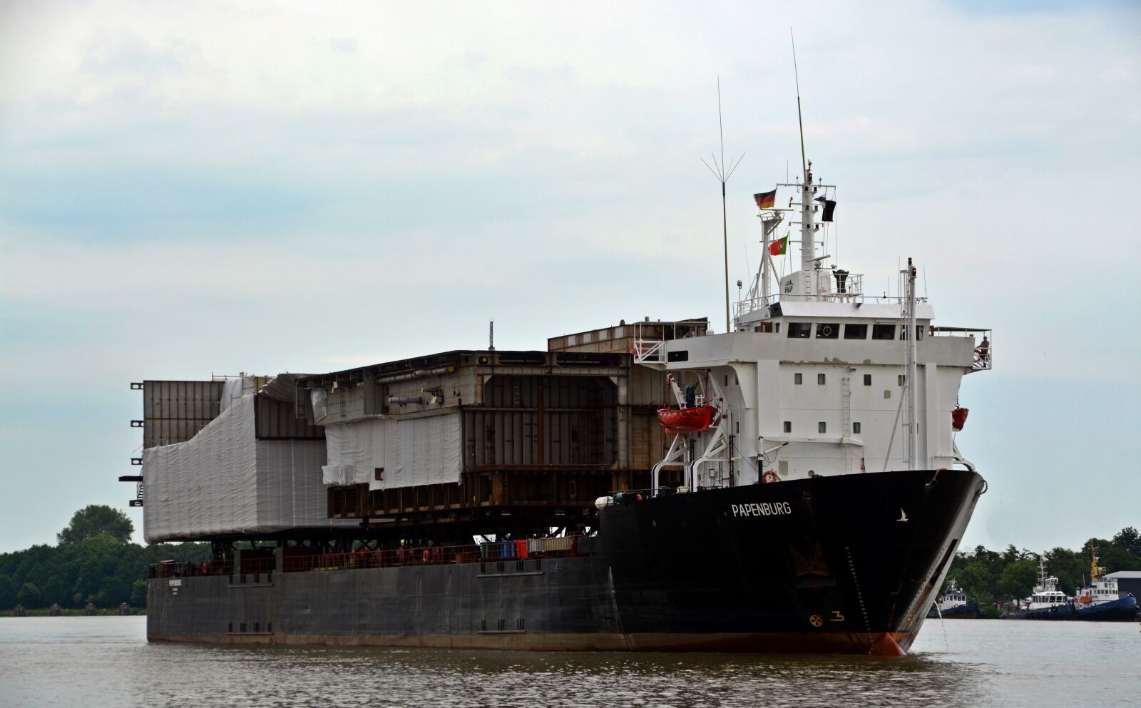 Nikon D5200 sample photo. Ship, transport, heavy duty photography