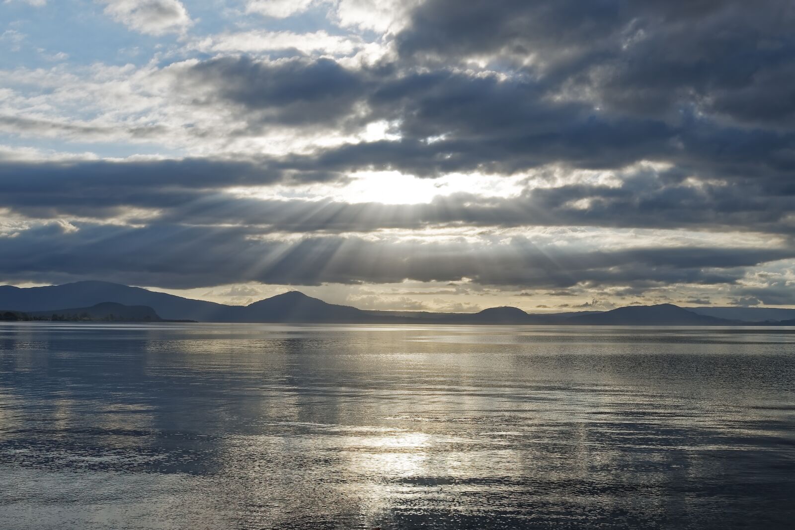 Nikon D500 sample photo. New zealand, lake taupo photography