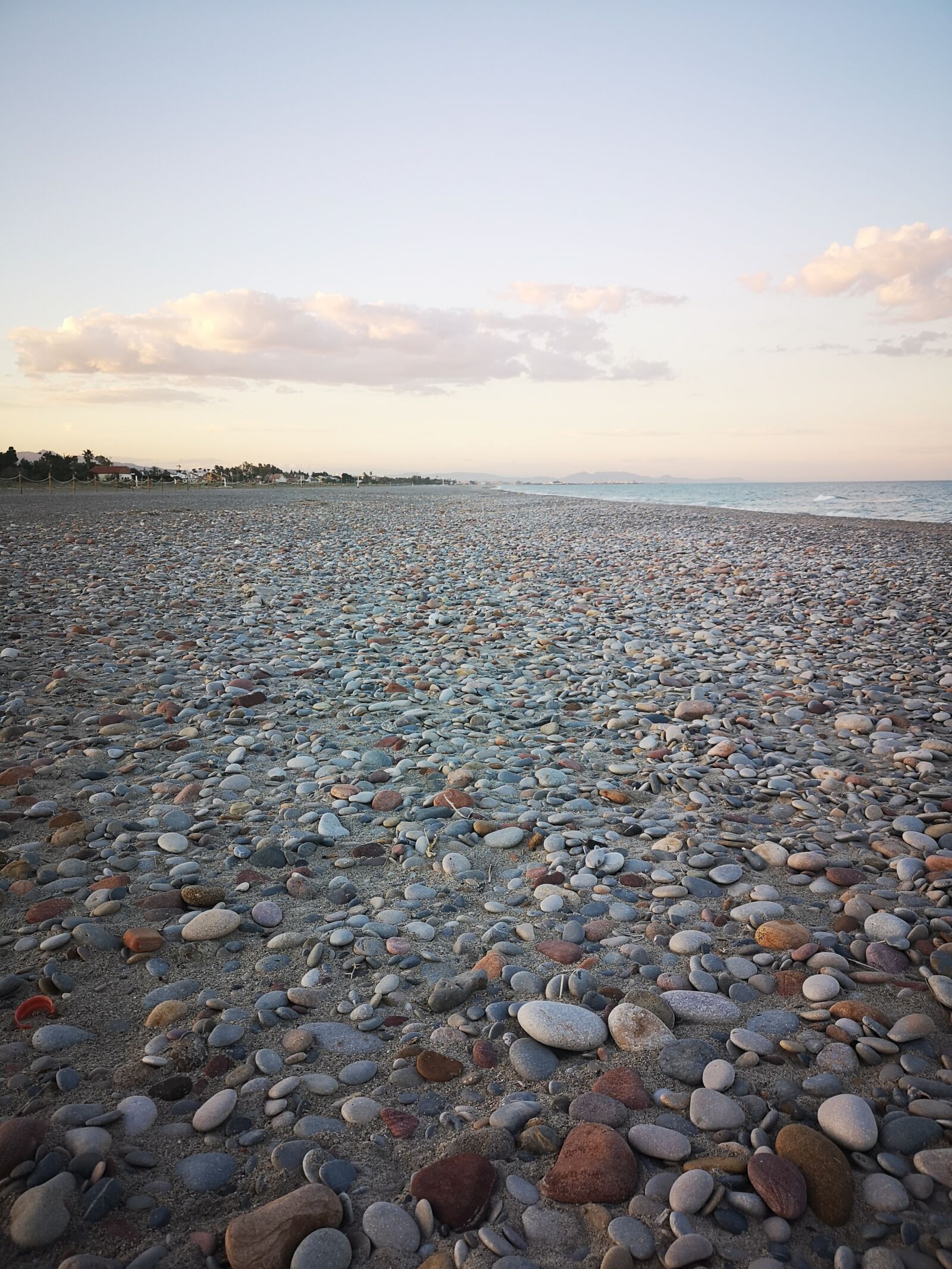 HUAWEI CLT-L09 sample photo. Beach, sea, stones photography