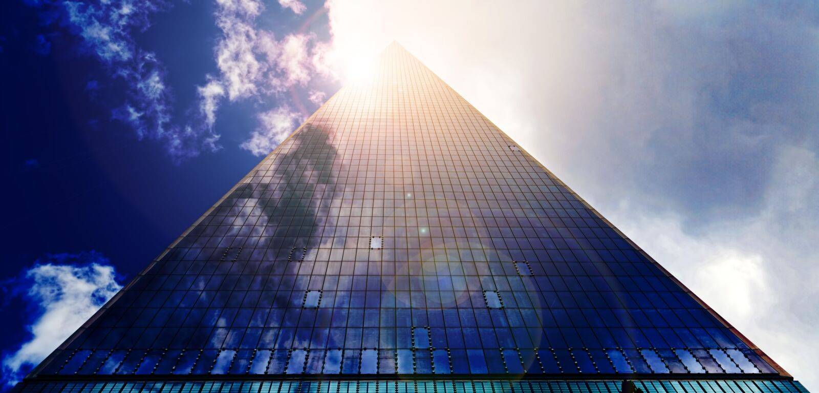 Canon EOS 5D sample photo. Skyscraper, glass facade, facade photography