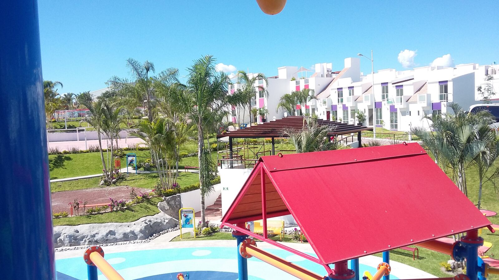 Samsung Galaxy Grand Prime sample photo. Ceiling, summer, water park photography