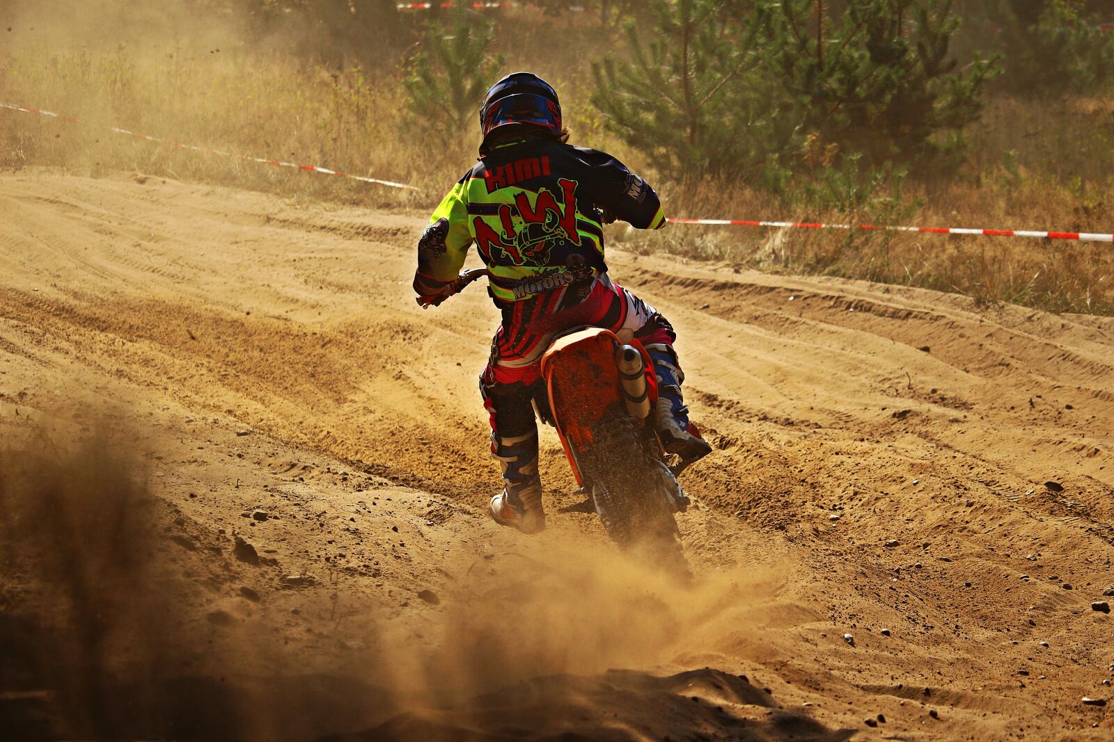 Canon EOS 100D (EOS Rebel SL1 / EOS Kiss X7) sample photo. Motocross, enduro, motorsport photography