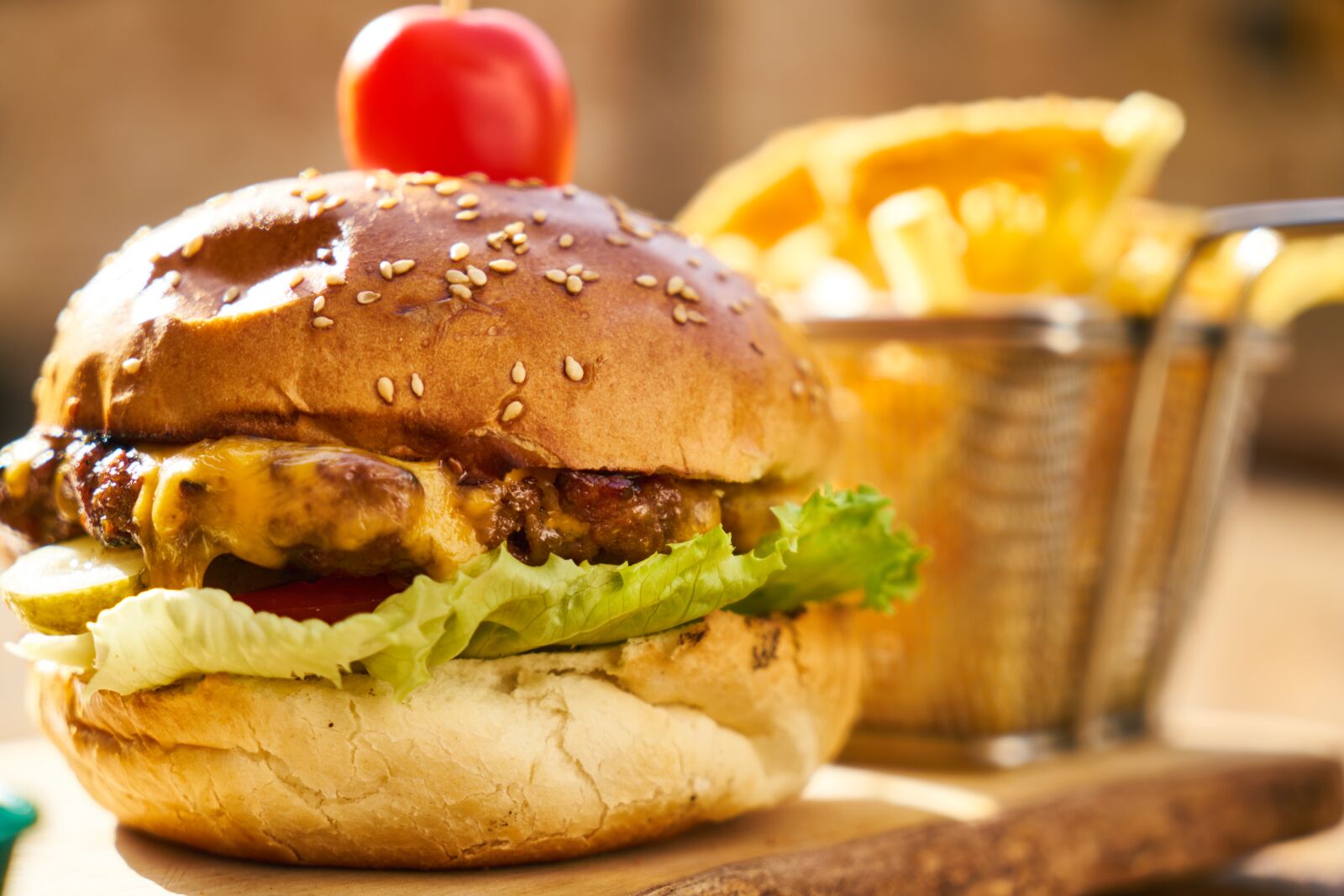 Sony a7R II sample photo. Burger, bread, meat photography