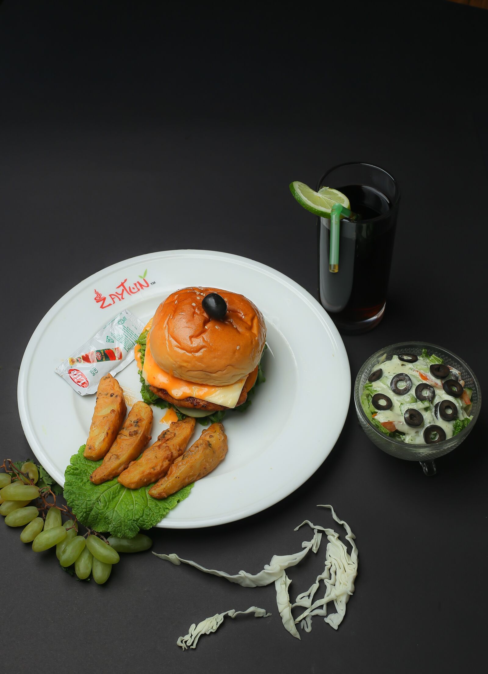 Canon EF 50mm F1.8 II sample photo. Burger, spicy, healthy photography