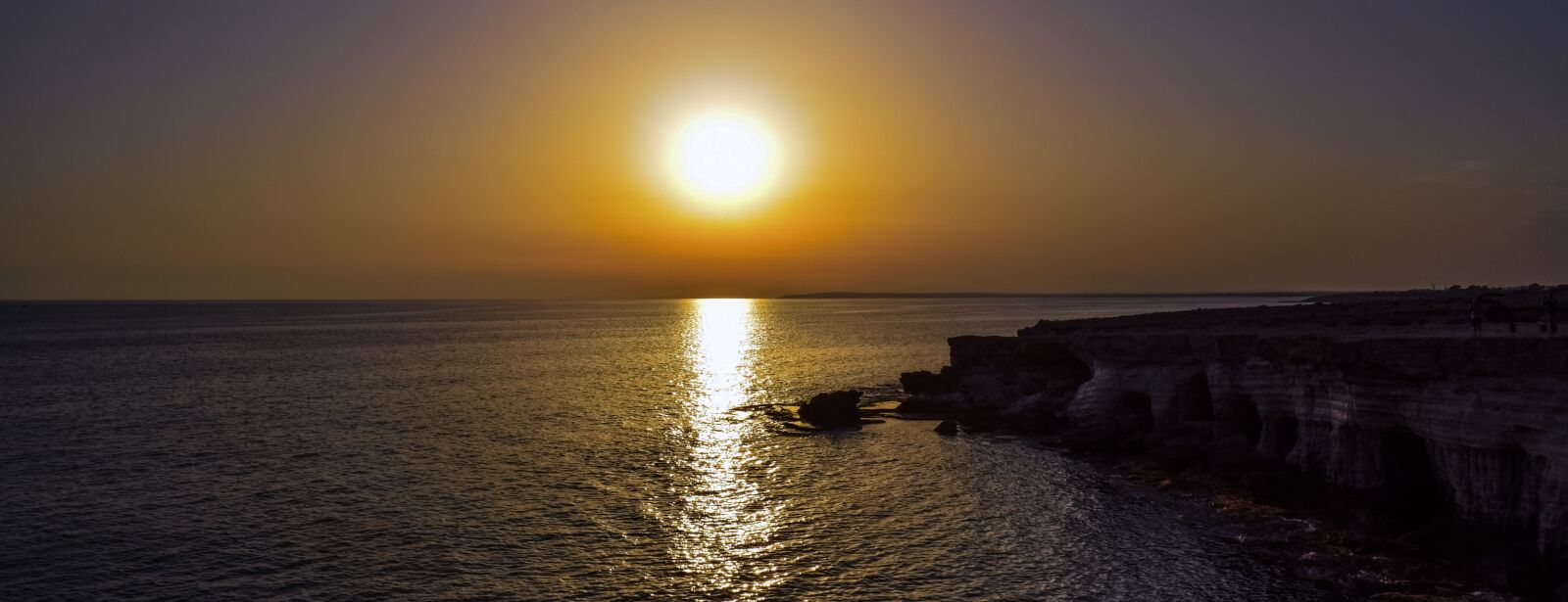 Nikon D3300 sample photo. Sunset, sun, sea caves photography