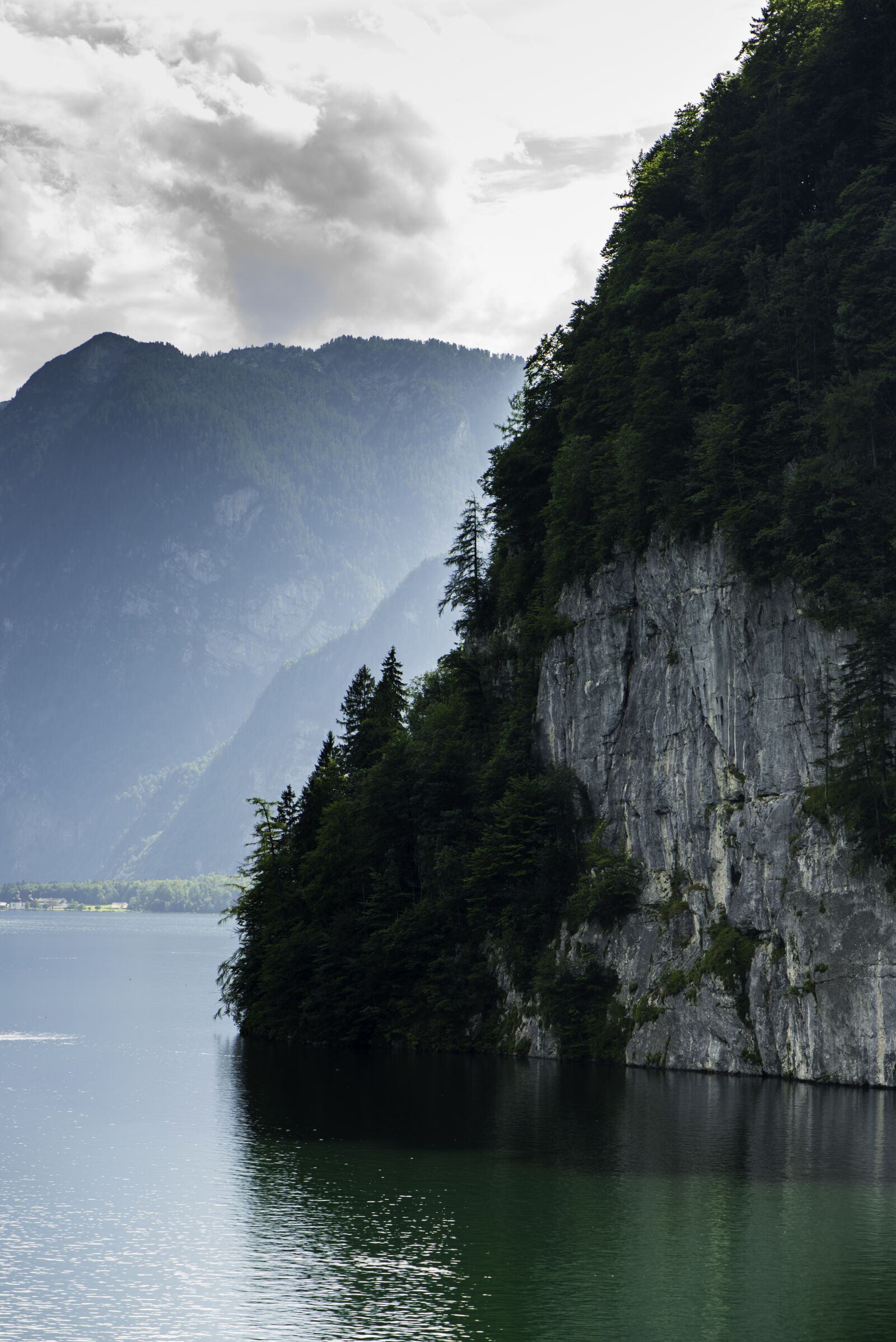 Nikon D750 sample photo. Viewpoint, reflection, europe photography
