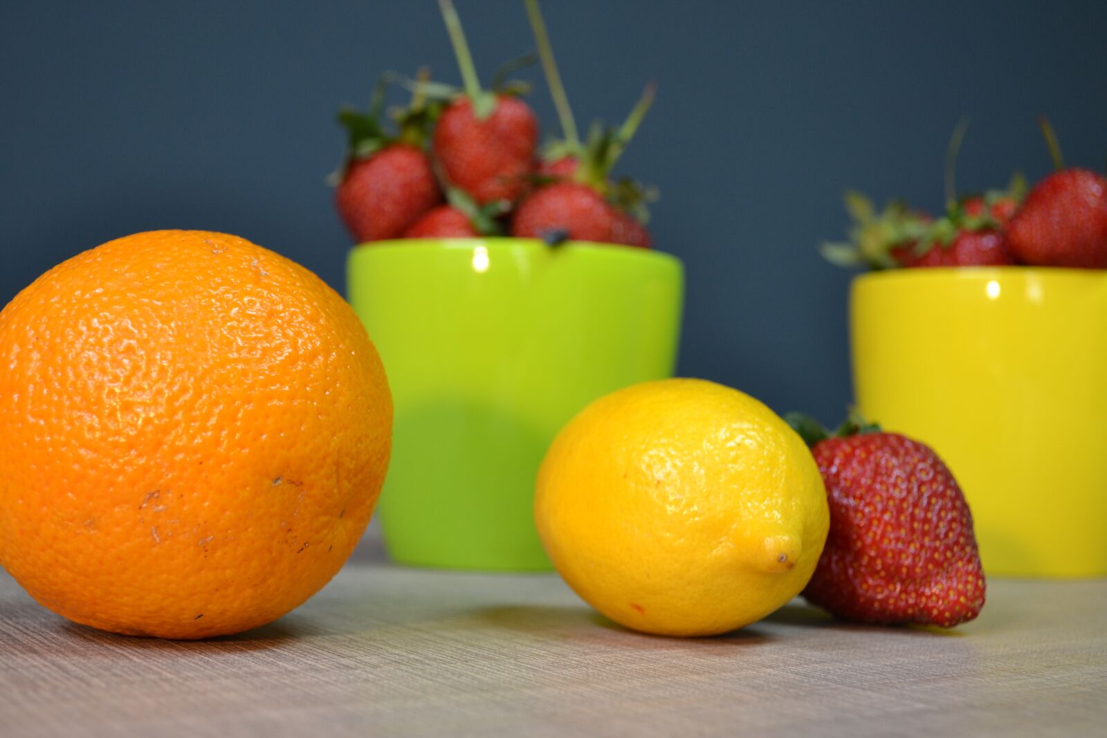 Nikon D3100 sample photo. Lemon, strawberry, red photography