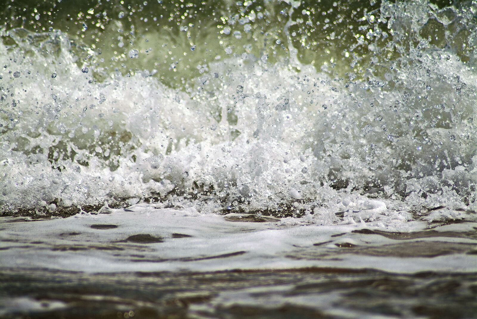 Fujifilm FinePix S2 Pro sample photo. Sea, water photography