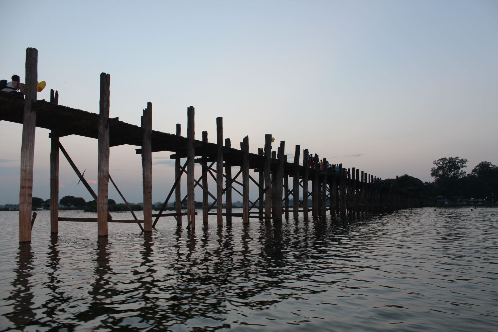Canon EOS 600D (Rebel EOS T3i / EOS Kiss X5) sample photo. Myanmar, burma, bridge photography