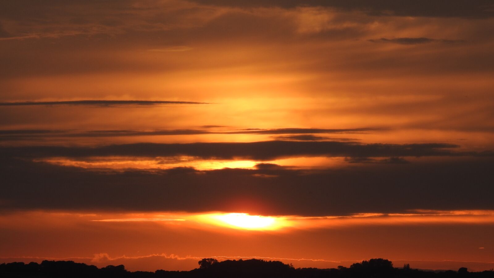 Nikon Coolpix P900 sample photo. West, the sun, sky photography