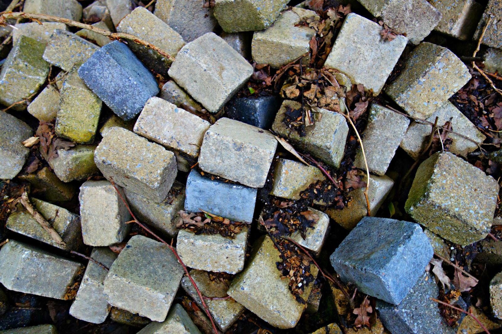 Sony Cyber-shot DSC-RX100 sample photo. Brick, stone, block photography