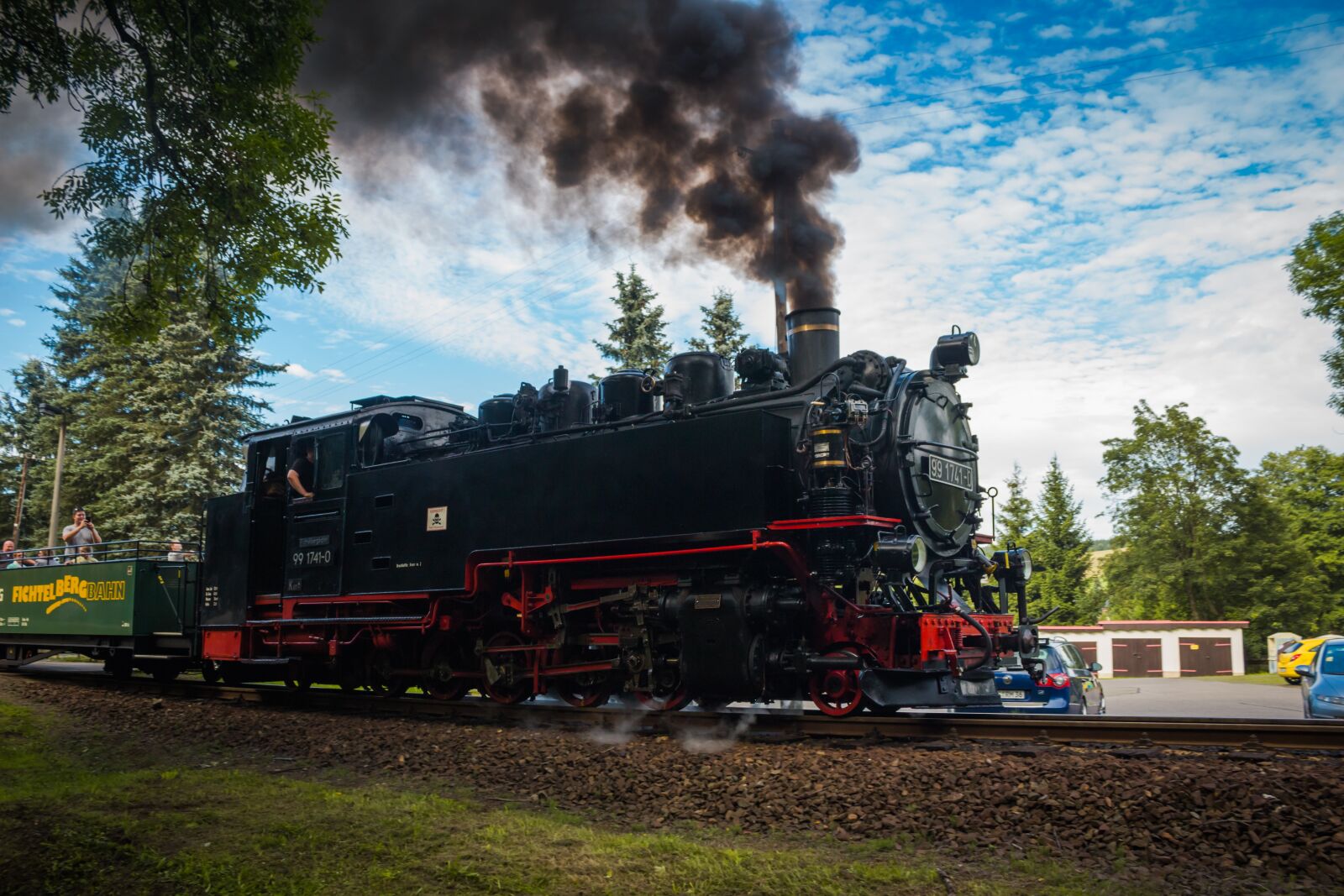 Canon EOS 100D (EOS Rebel SL1 / EOS Kiss X7) sample photo. Steam locomotive, machine, train photography