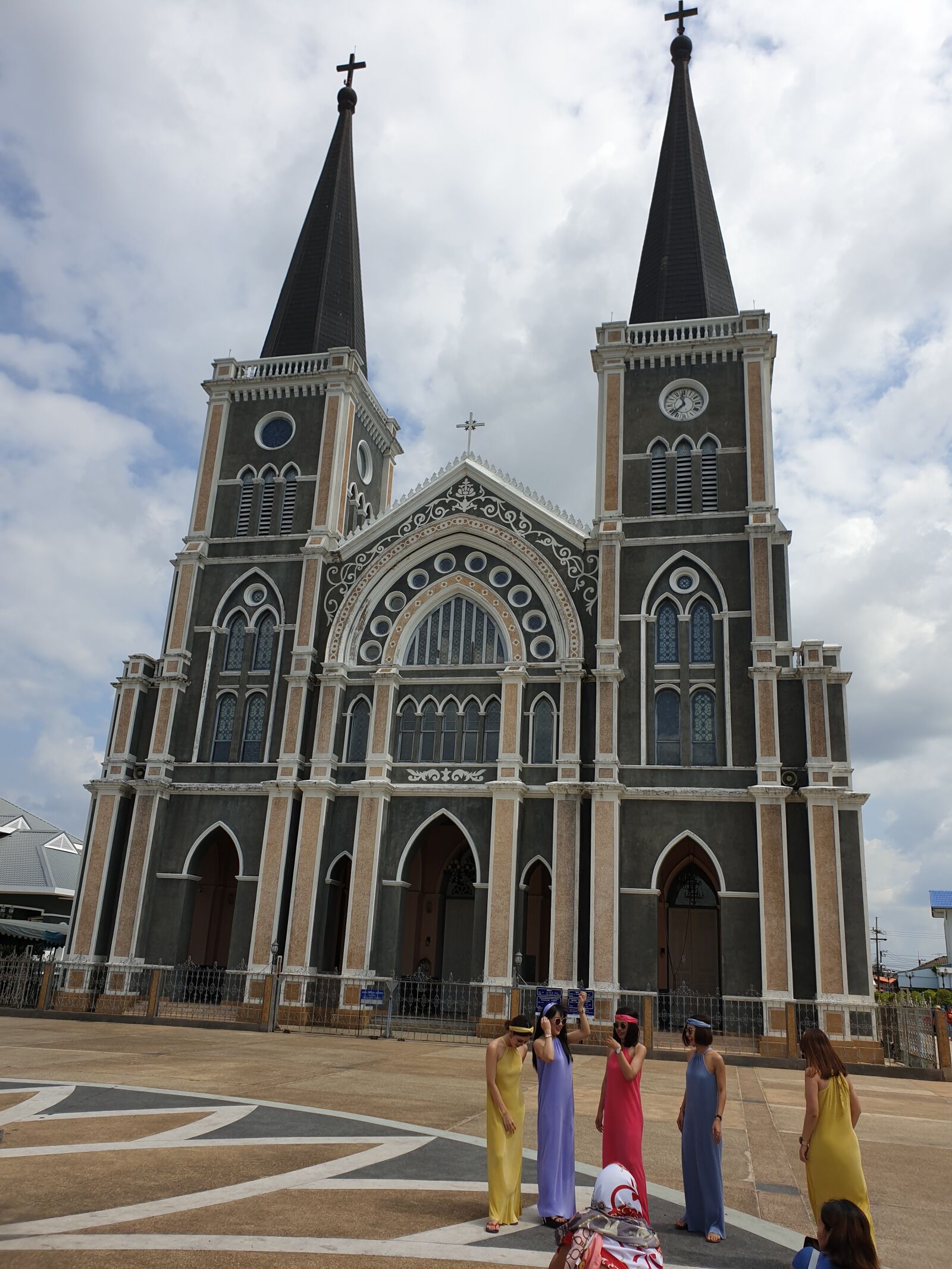 Samsung Galaxy S9+ sample photo. Church, measure, view photography