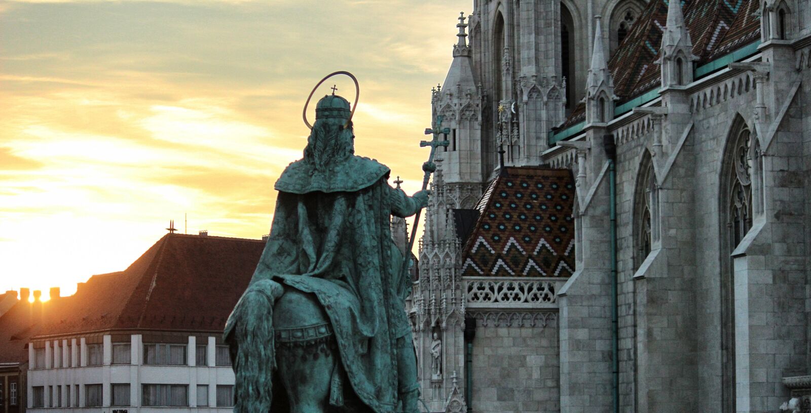 Canon EOS 600D (Rebel EOS T3i / EOS Kiss X5) sample photo. Saint, church, statue photography