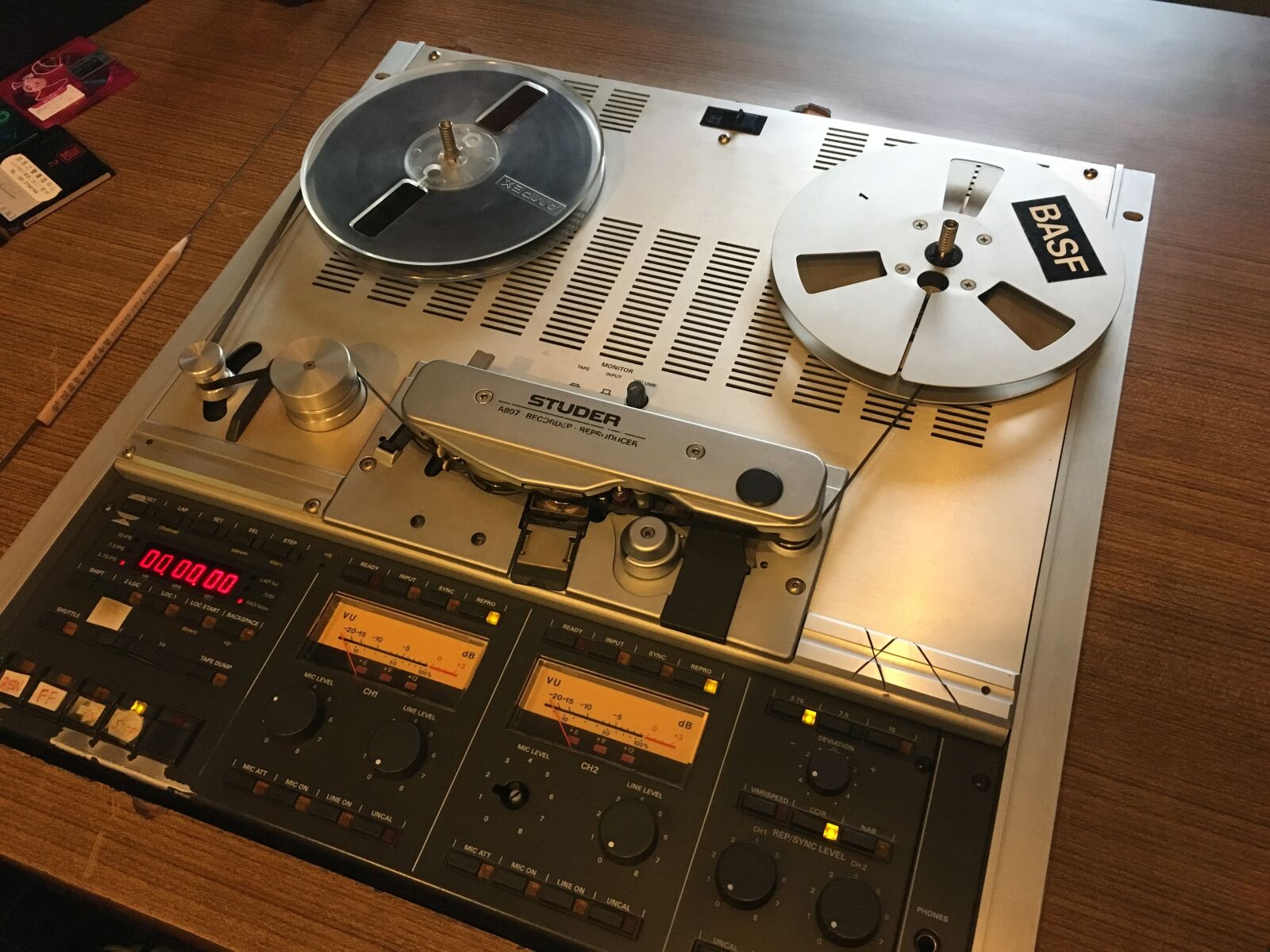 Apple iPhone 6s sample photo. Disc machine, recorder, disc photography