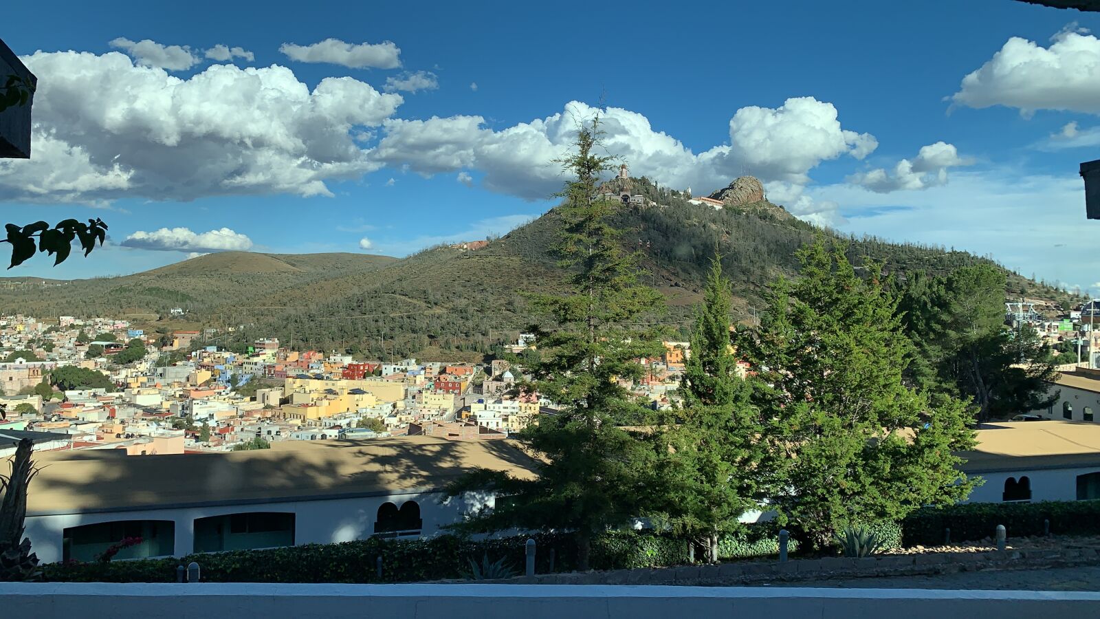 iPhone XS back camera 4.25mm f/1.8 sample photo. Buffa, hill, mexico photography