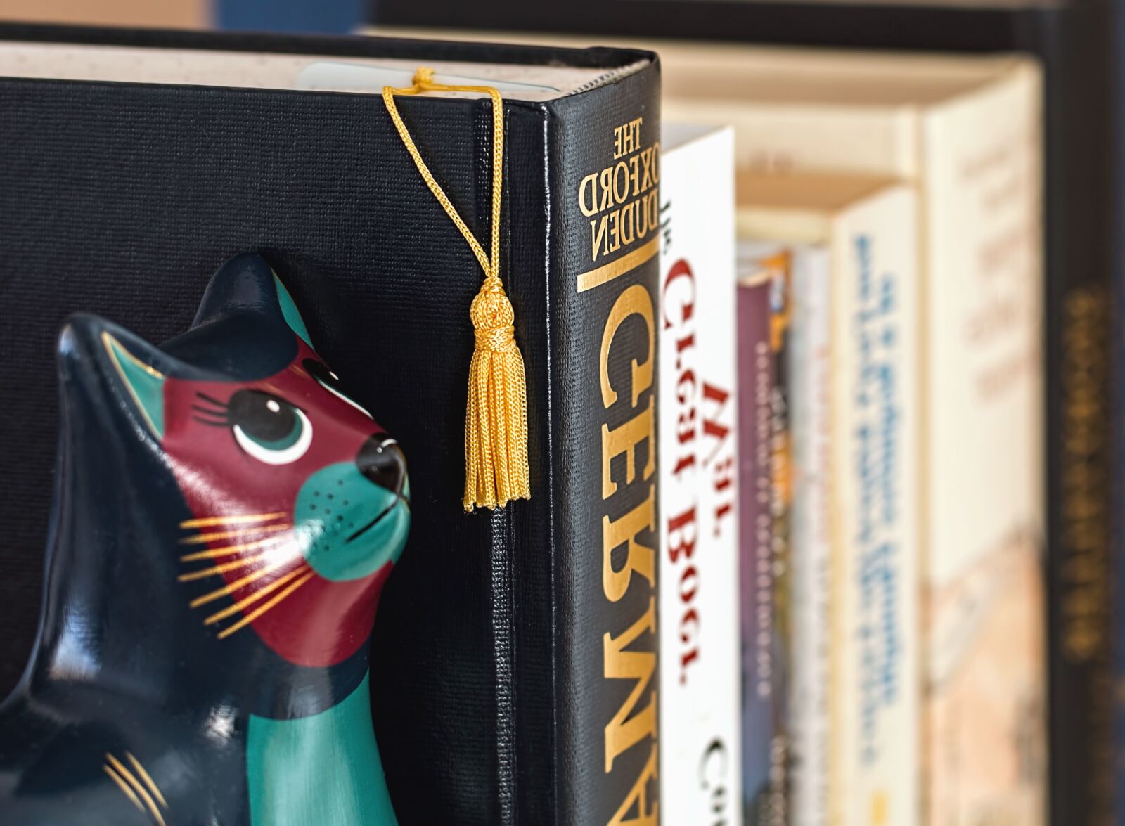 Canon EOS 70D sample photo. Book, shelf, learning, study photography