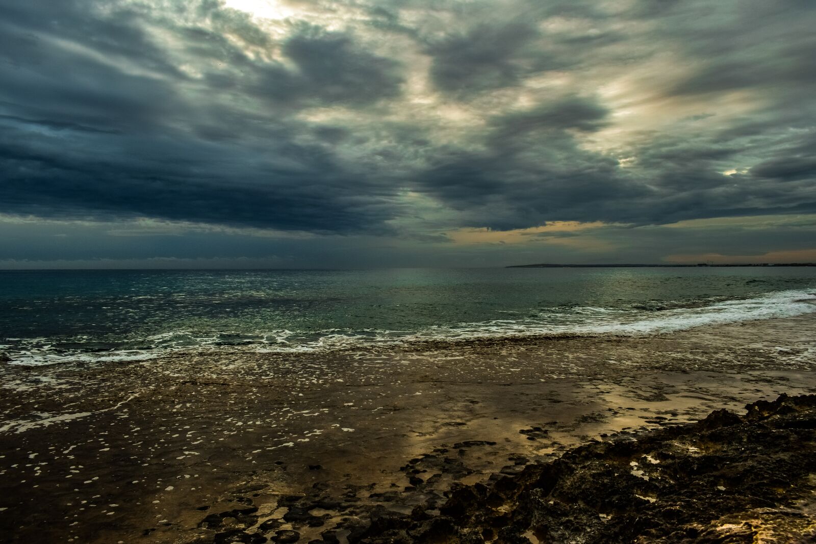Nikon D3300 sample photo. Rocky coast, sea, overcast photography