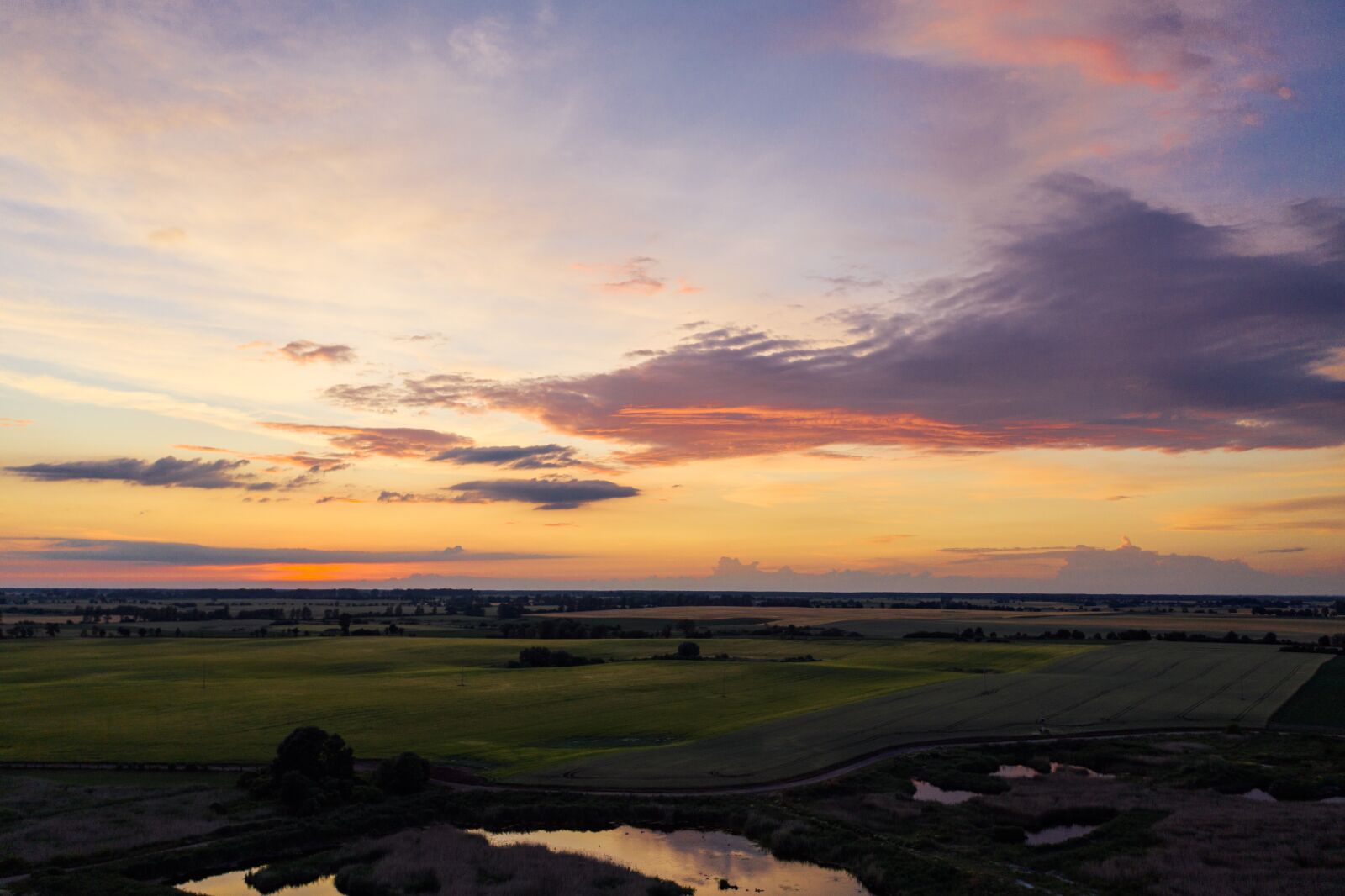 Hasselblad L1D-20c sample photo. Sky, sunset, sun photography