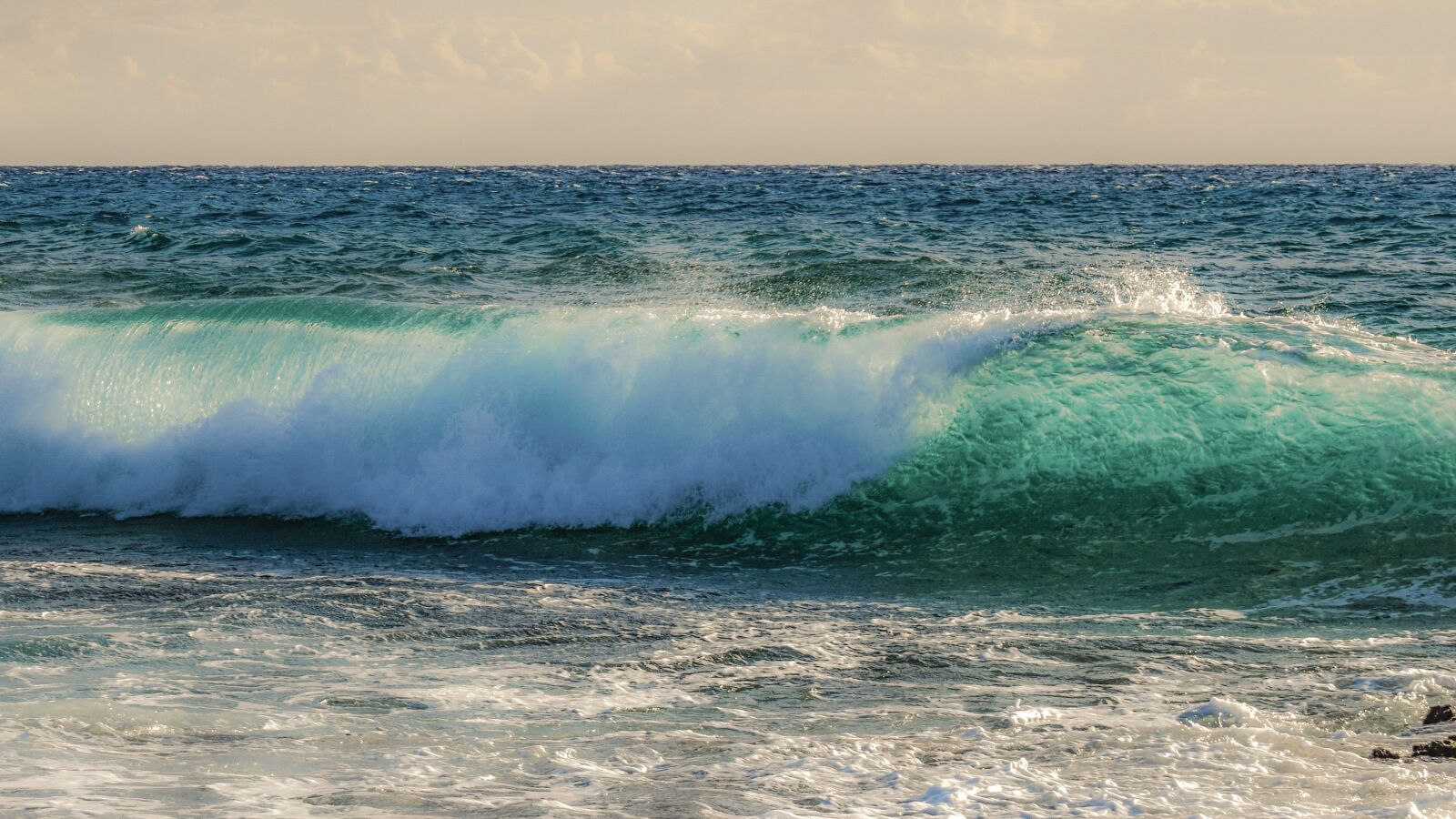 Nikon D3300 sample photo. Wave, spectacular, smashing photography