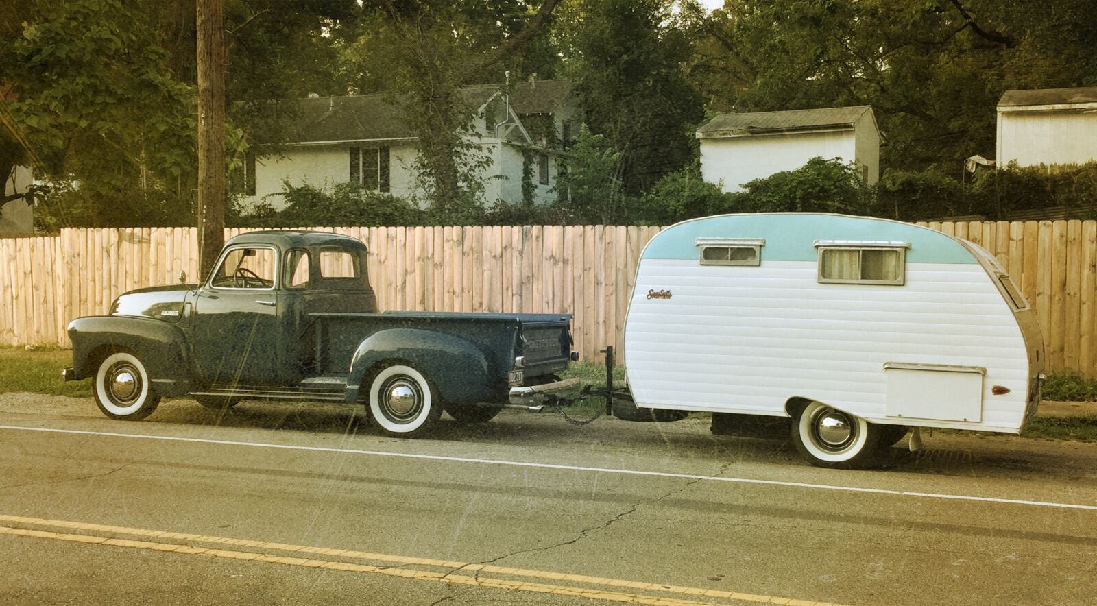 iPhone 6 back camera 4.15mm f/2.2 sample photo. Camper, truck, vintage photography