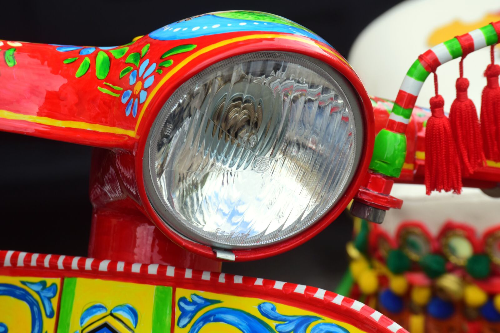 Nikon D3300 sample photo. Vespa, colorful, light photography