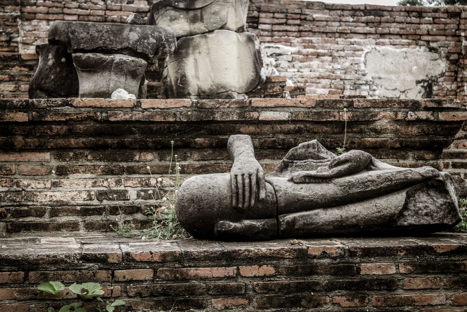 NX 20-50mm F3.5-5.6 sample photo. Ayutthaya ruins, ayutthaya, thailand photography