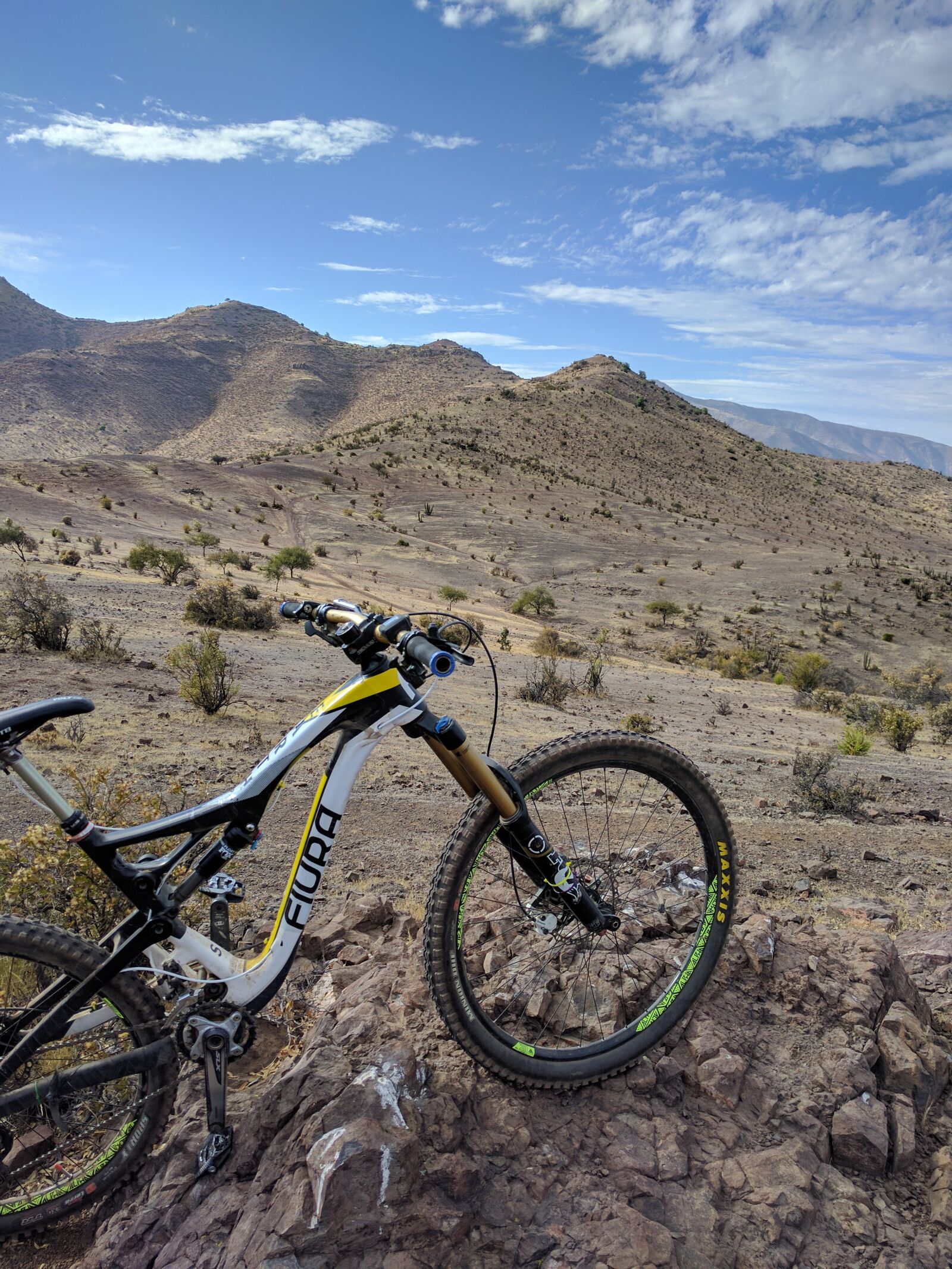 Google Nexus 6P sample photo. Bike, chile, desert, mountain photography