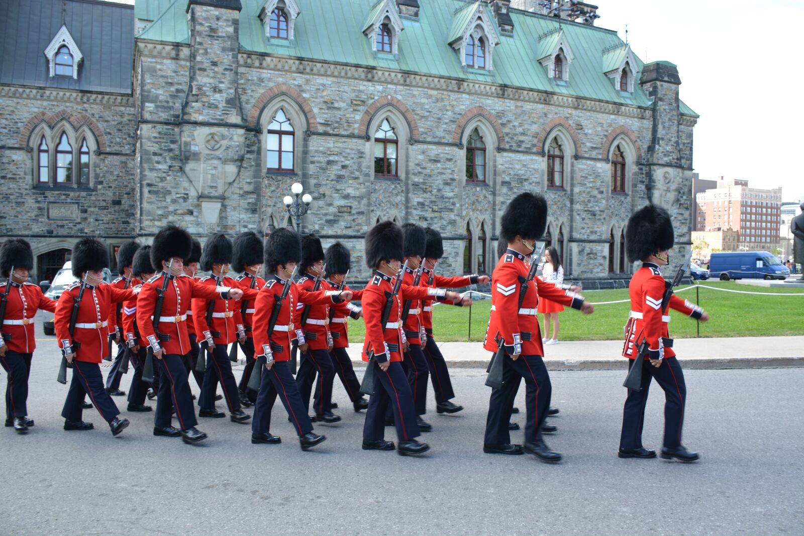Nikon D5200 sample photo. British, soldiers, march photography