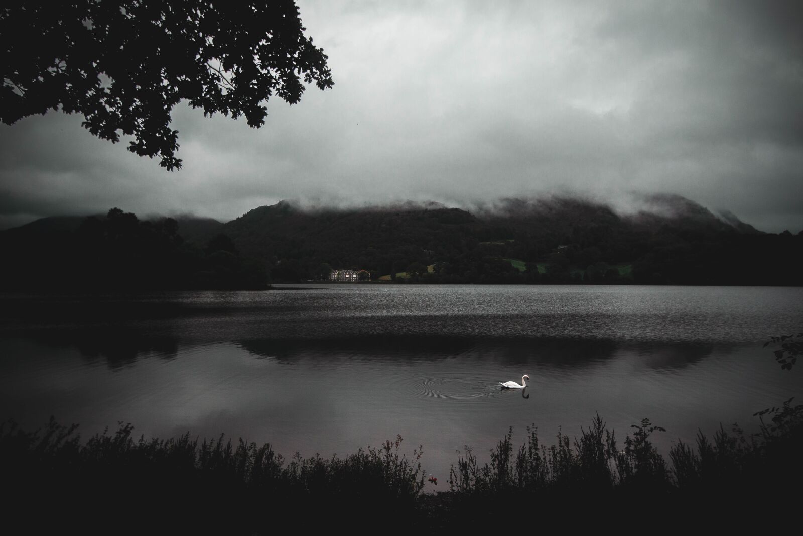 Canon EOS 70D + Canon EF-S 10-22mm F3.5-4.5 USM sample photo. Nature, lake district, lake photography