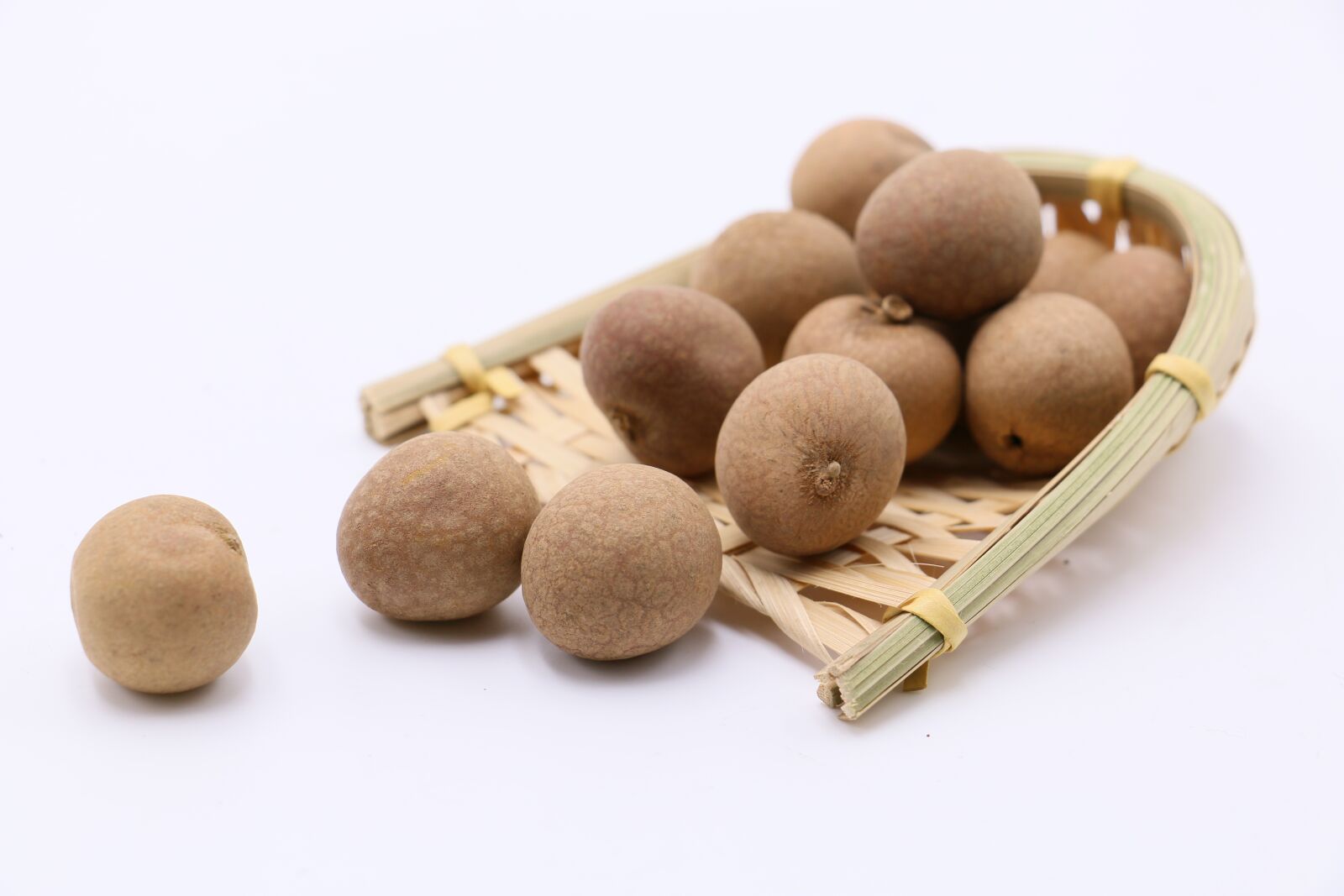 Canon EOS 70D sample photo. Longan, dried longan photography