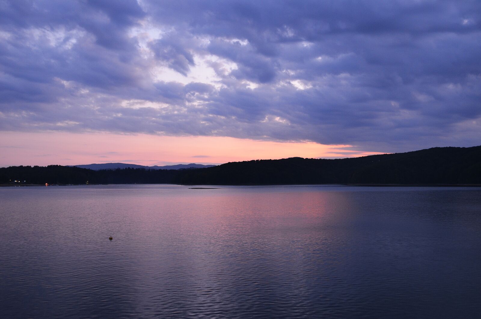 Nikon D5100 sample photo. Lake, landscape, nature photography