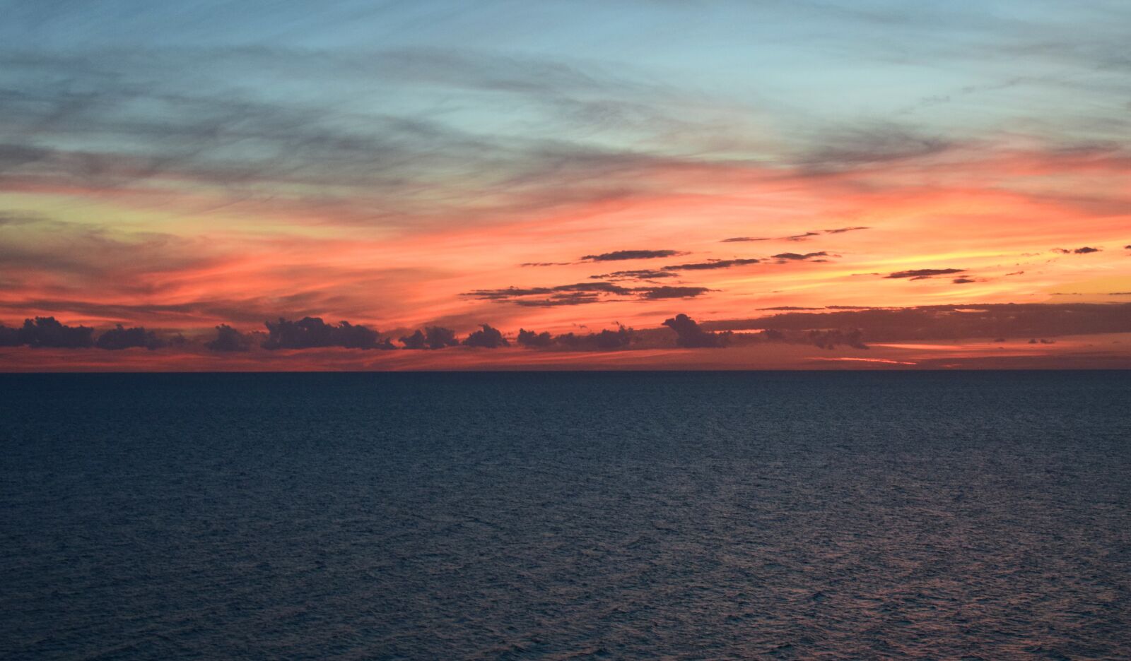 Nikon D3300 sample photo. Sunset over the water photography