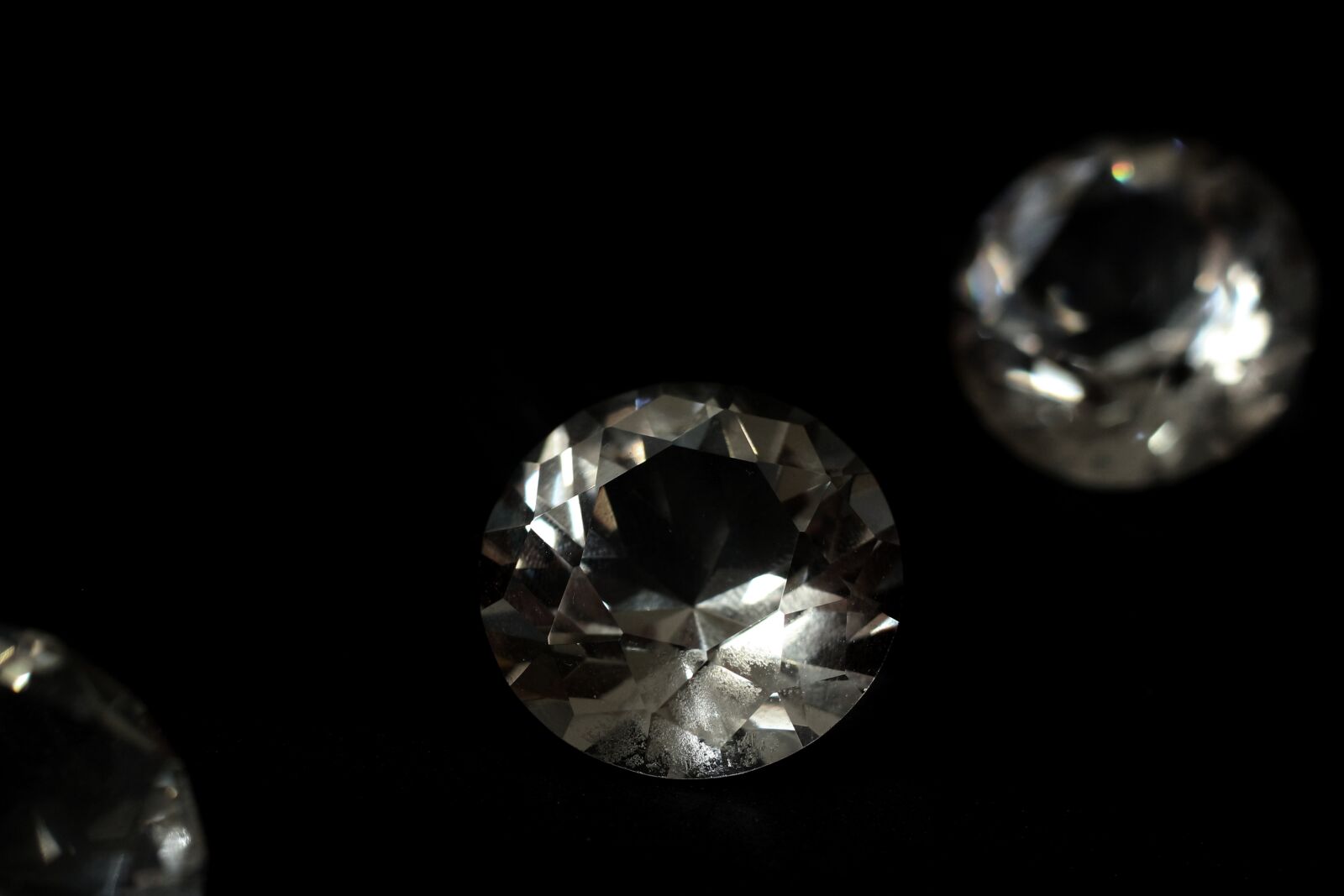 Canon EOS 700D (EOS Rebel T5i / EOS Kiss X7i) sample photo. Gem, jewel, jewelty photography