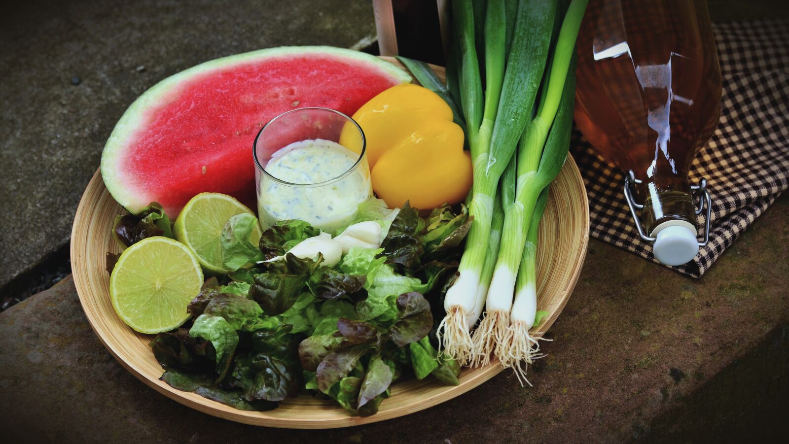 Nikon D5100 sample photo. Salad, salad plate, raw photography