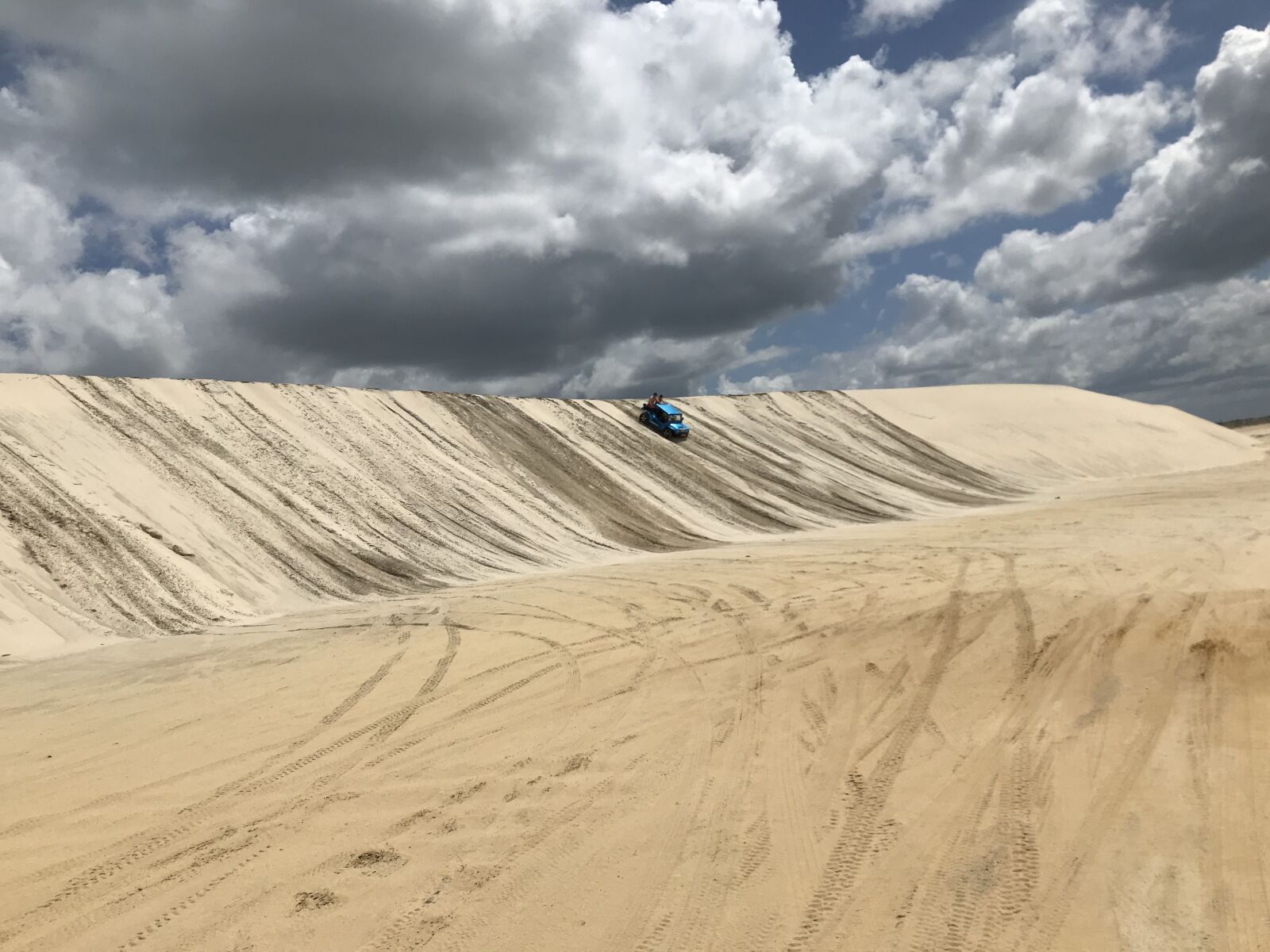 iPhone 7 back camera 3.99mm f/1.8 sample photo. Dunes, jericoaquara, ceará photography