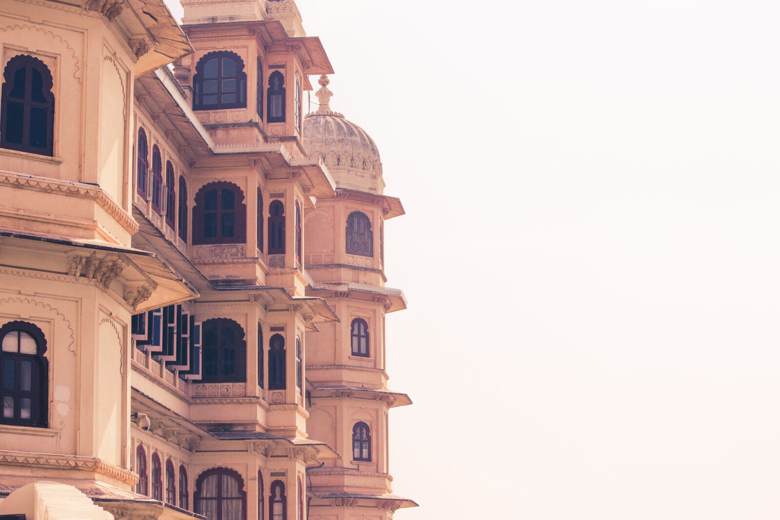 Nikon D5300 sample photo. Architecture, building, city, day photography