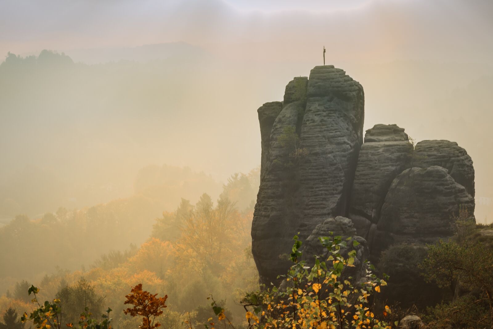 Nikon D7200 sample photo. Elbe sandstone, morning, haze photography