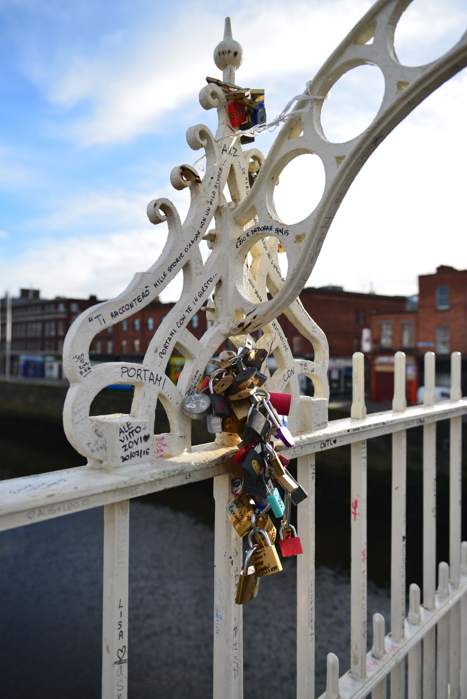 Nikon D800 sample photo. Bridge, key, love photography